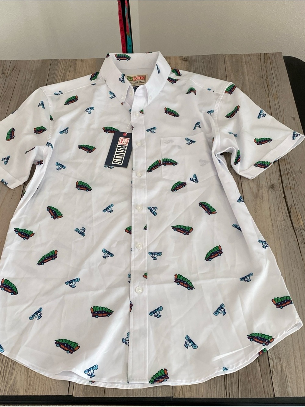 RSVLTS Men's Christmas Vacation Chevy Chase Classic Button Shirt Medium NWT